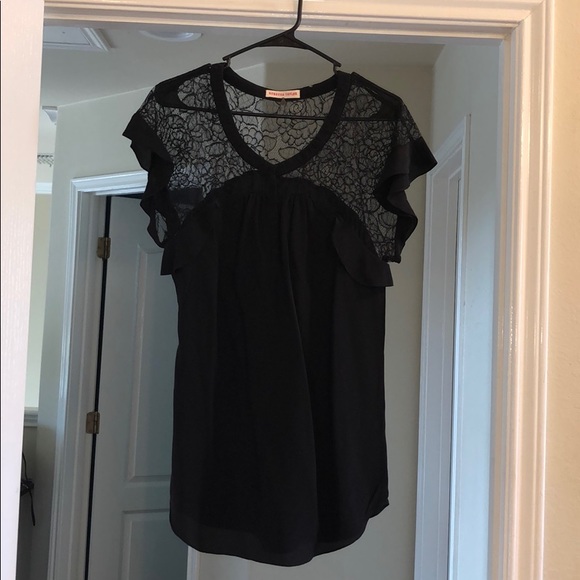 Rebecca Taylor Tops - Rebecca Taylor lace top missing a ribbon
